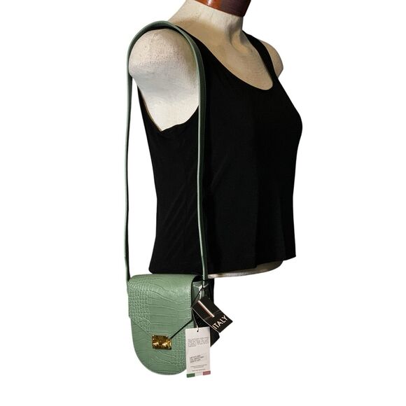 Isadora Crossbody Shoulder Bag Cellphone Green Embossed Leather Wide Strap NWT - Picture 2 of 12